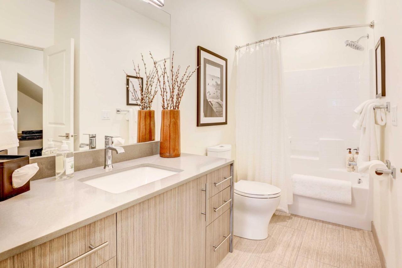 Beautiful Townhome - Steps To Downtown Boise! エクステリア 写真